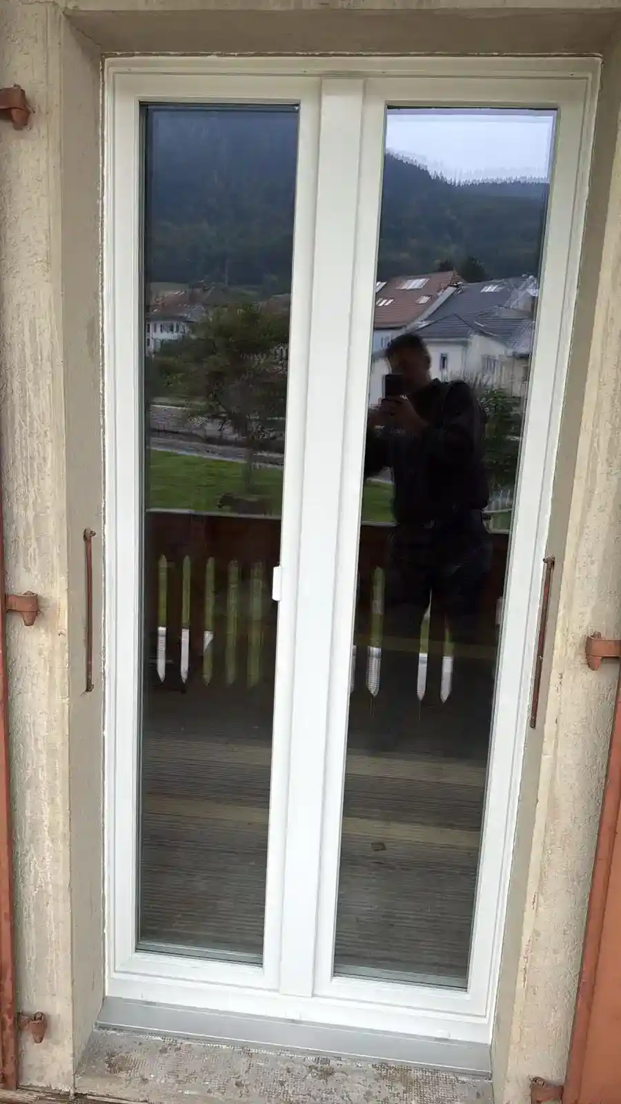 Porte aluminium installation Suisse romande