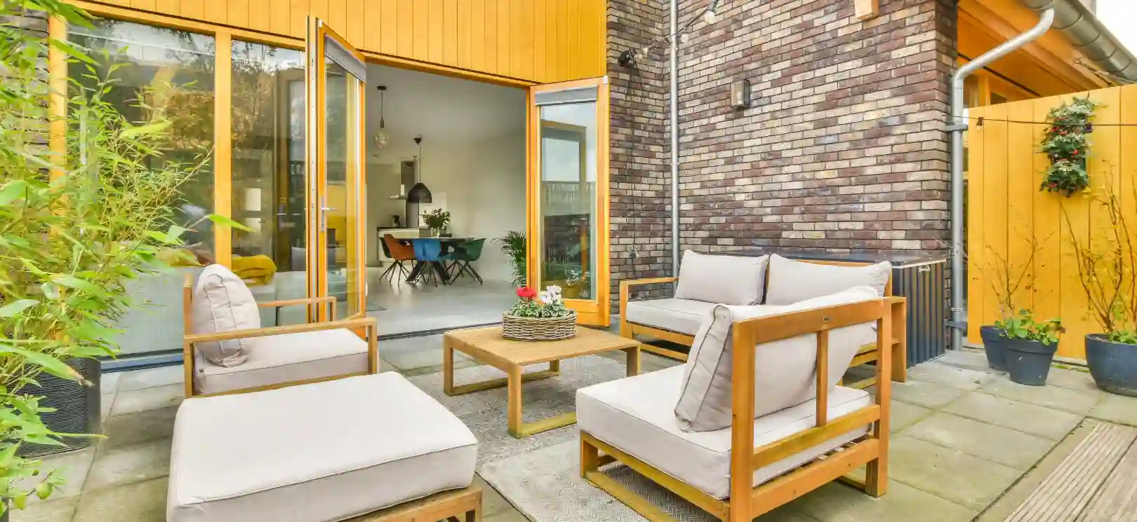 Menuiserie extérieure sur mesure Kaisen SA - fenêtres et portes en Suisse romande